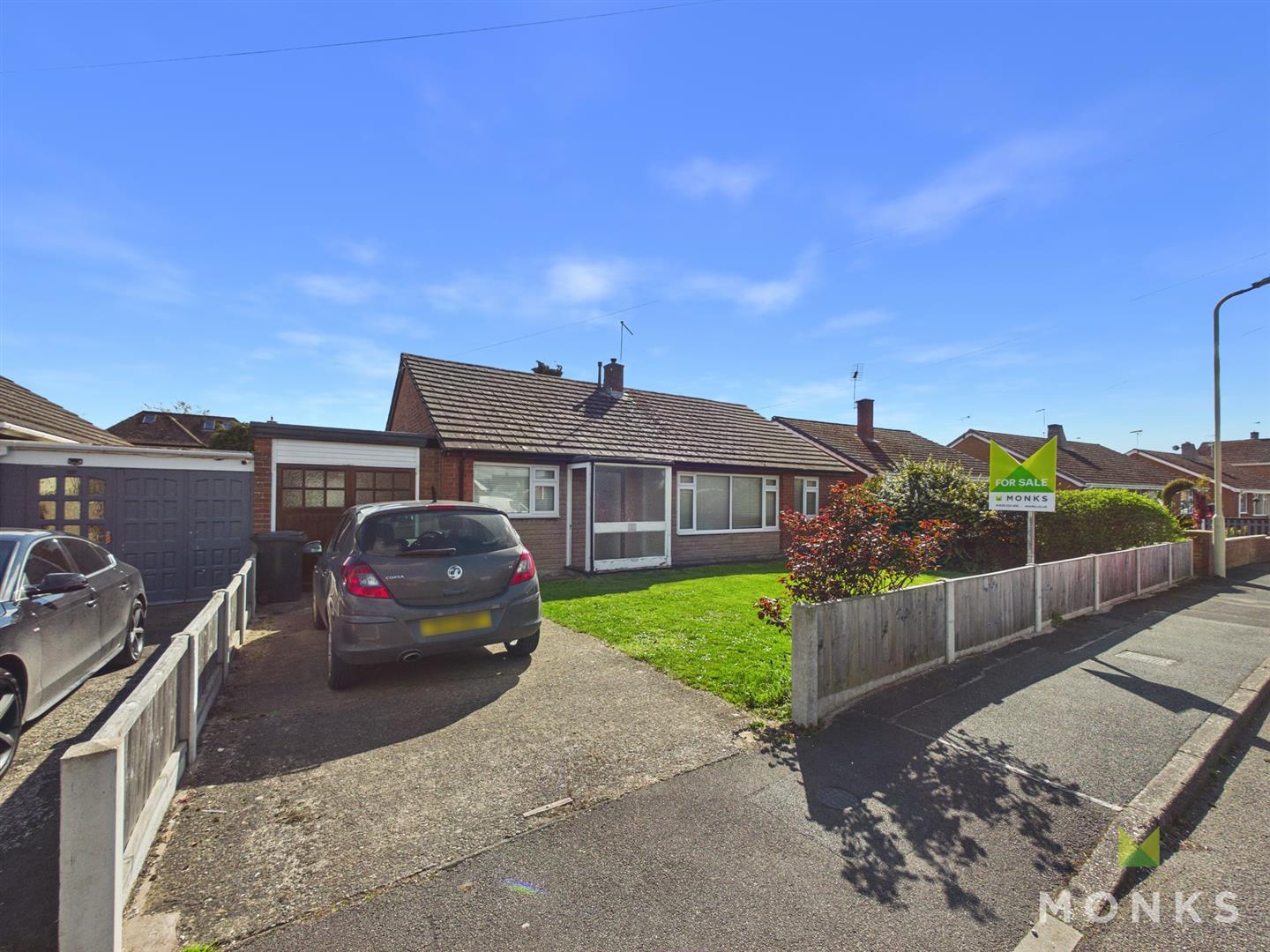 39 Roden Grove, Shrewsbury, SY4 5HJ For Sale